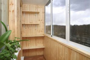 Идеальные решения для внутренней отделки балкона и лоджии